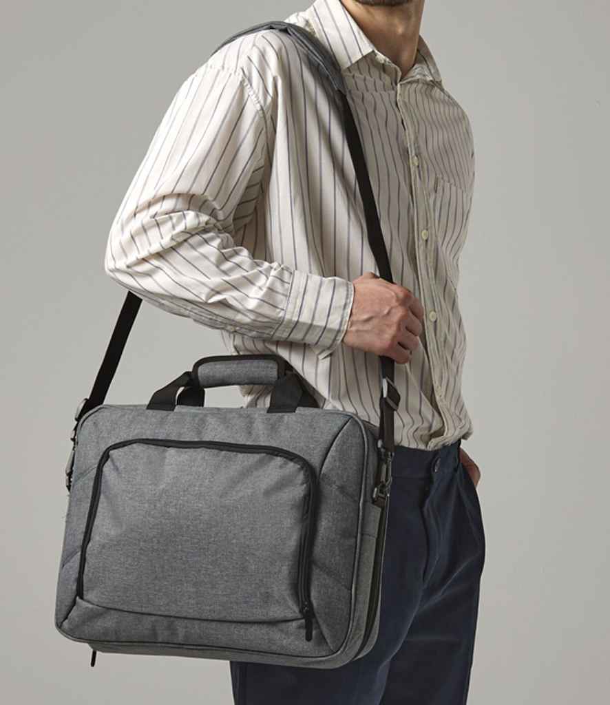 QD268 Grey Marl Model