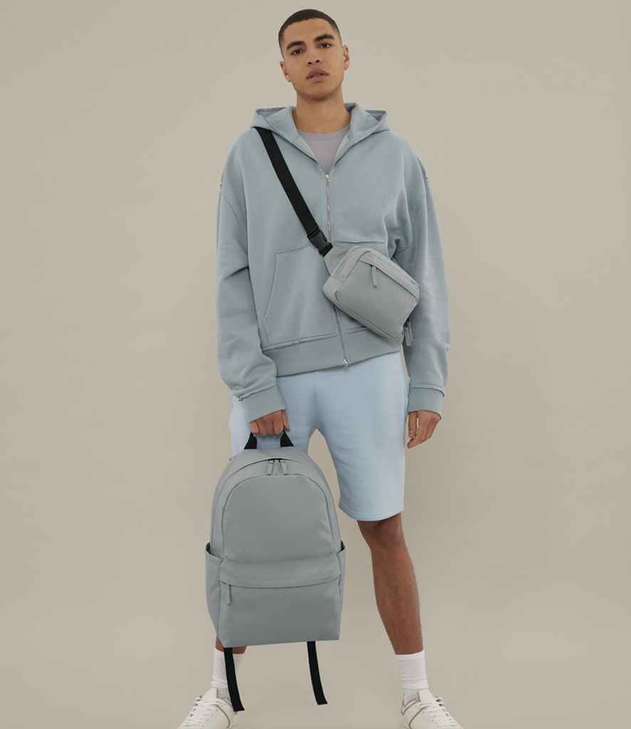 BG187 Pure Grey Model