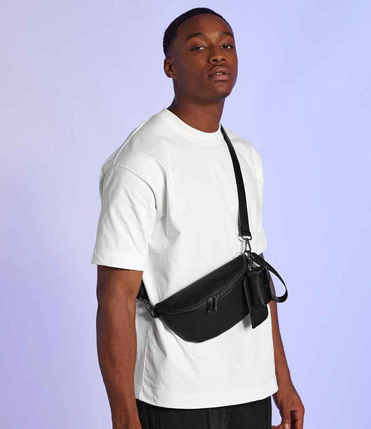 BG748 Black/Black Model